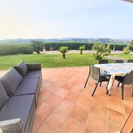 Casa Aurora Holiday home *