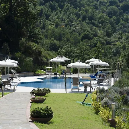 Casa Aurora Laureana Cilento