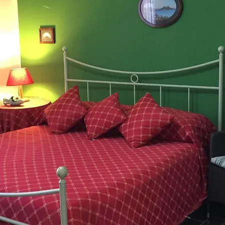 Casa Aurora Дом отдыха Laureana Cilento