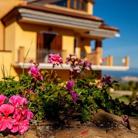 Casa Aurora Holiday home *