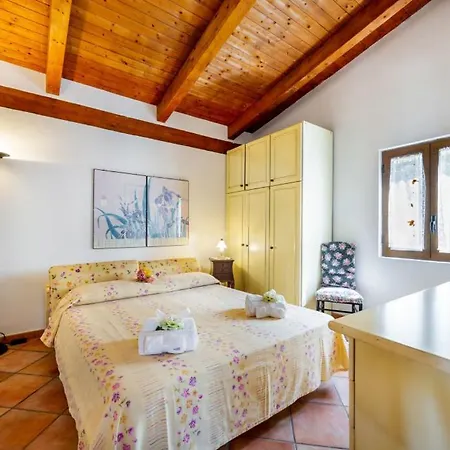 Ferienhaus Casa Aurora Laureana Cilento