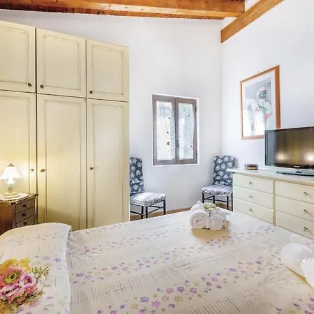 Casa Aurora Holiday home *